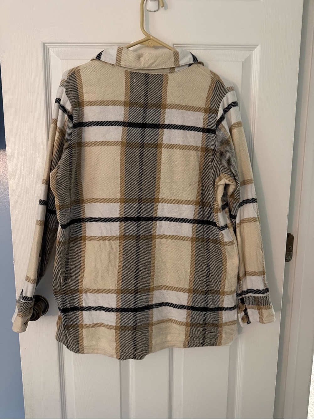 Old Ranch Flannel - Picture 2 of 3